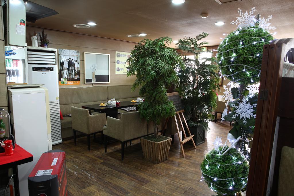 Namdaemun Palace Hotel Seoel Buitenkant foto