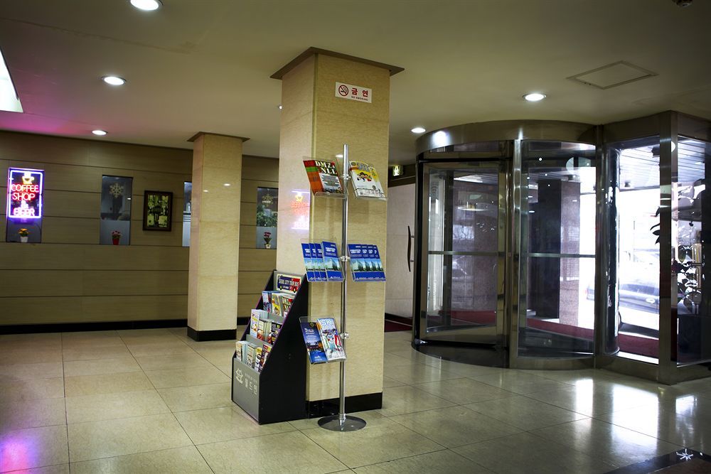 Namdaemun Palace Hotel Seoel Buitenkant foto