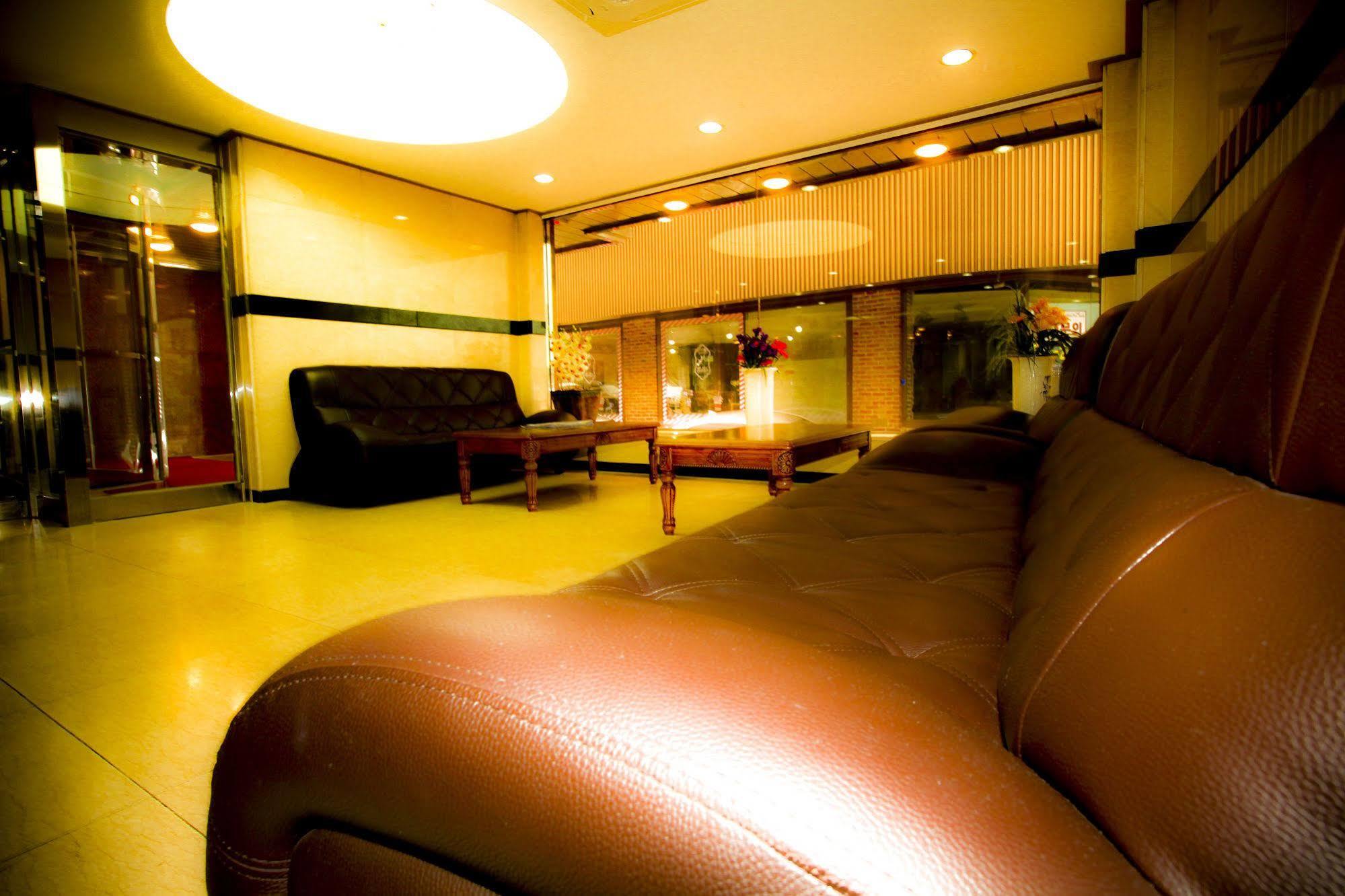 Namdaemun Palace Hotel Seoel Buitenkant foto
