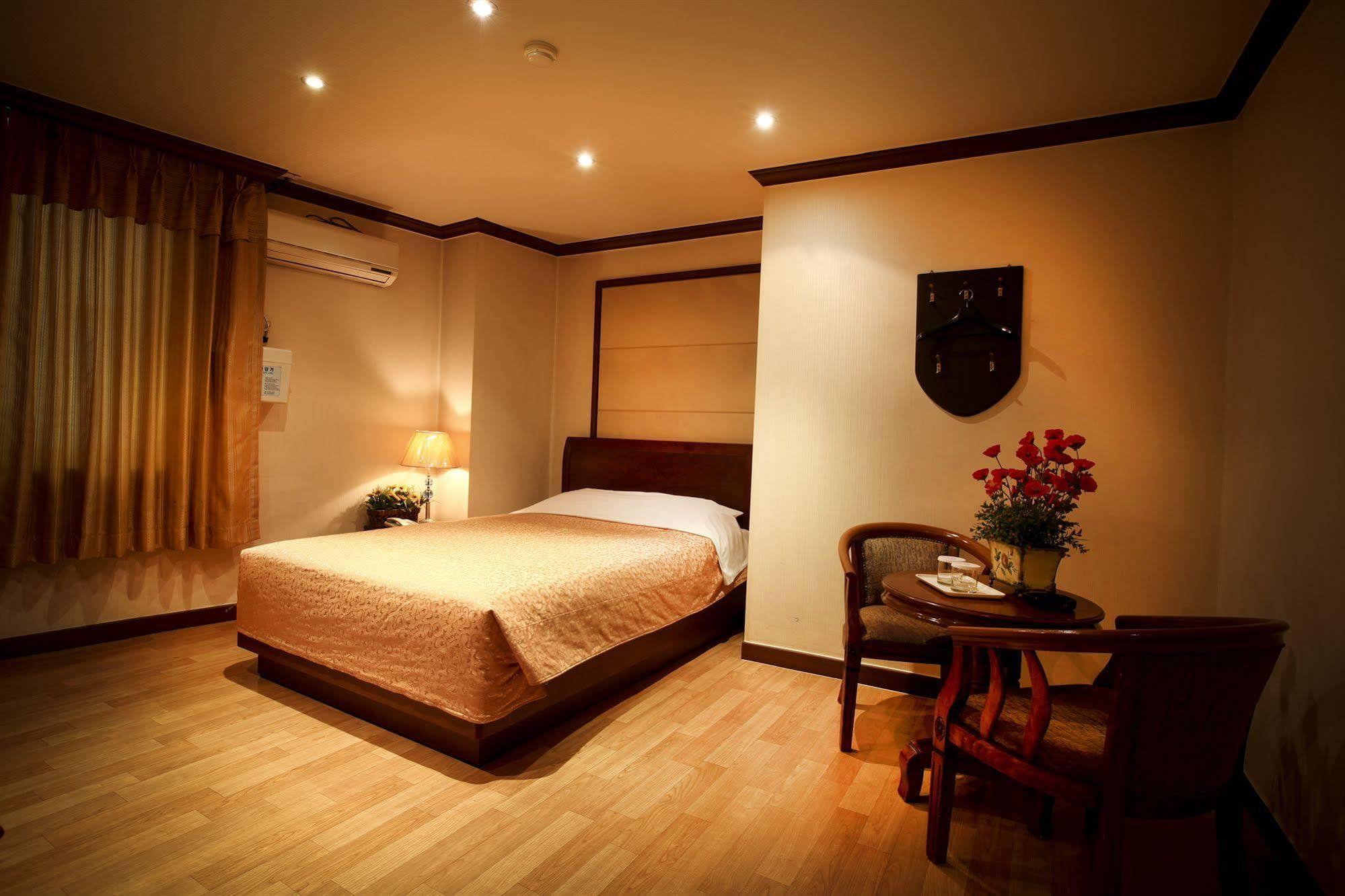 Namdaemun Palace Hotel Seoel Buitenkant foto