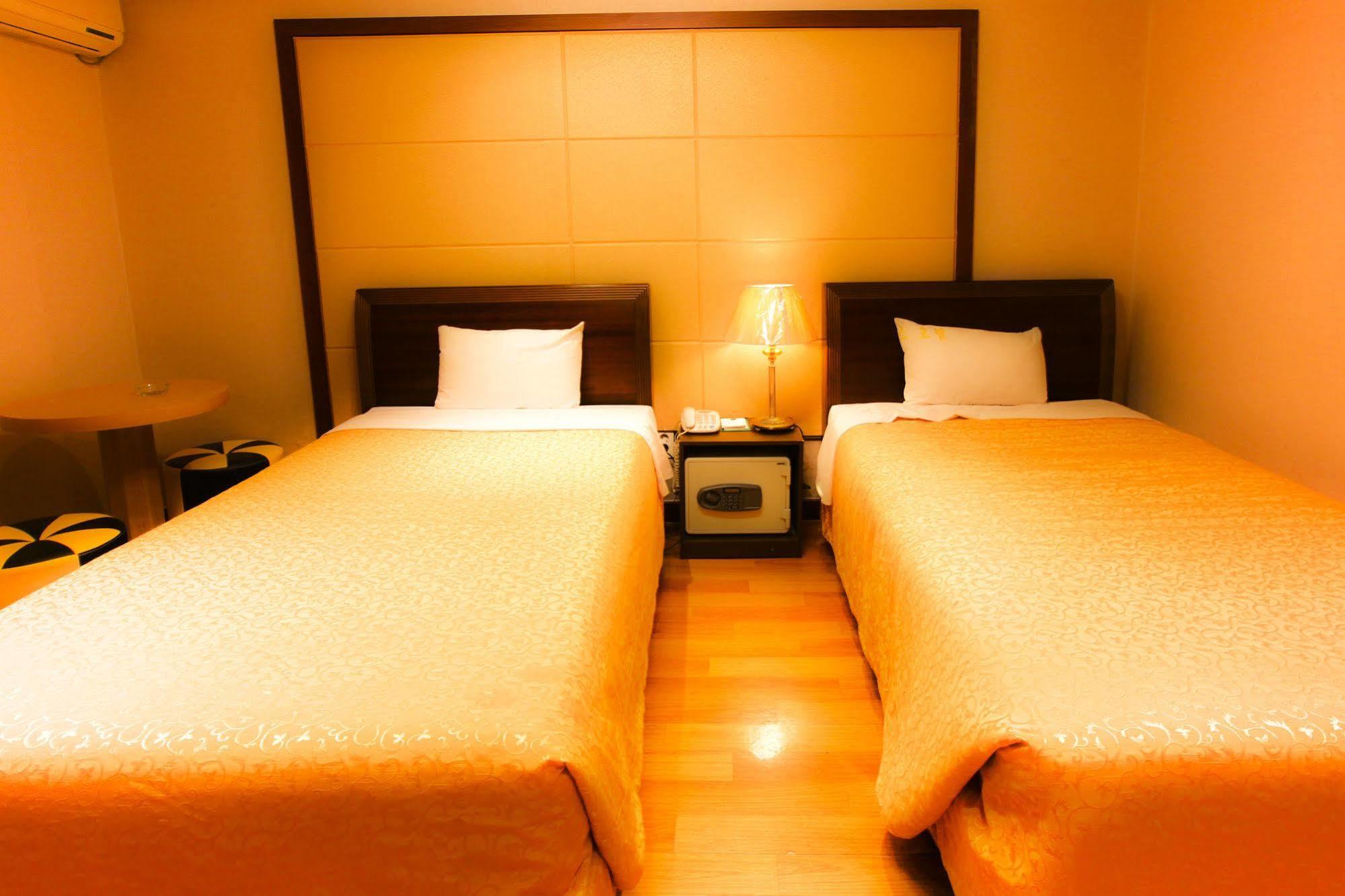 Namdaemun Palace Hotel Seoel Buitenkant foto
